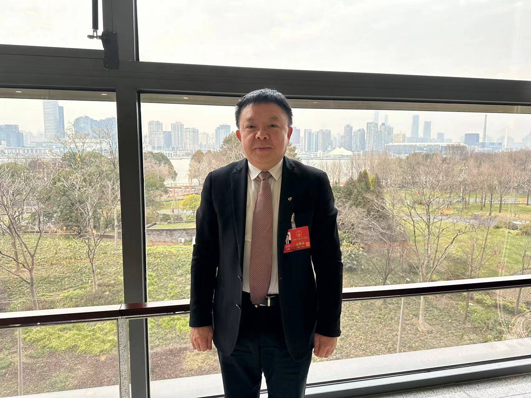 两会之声｜交行业务总监涂宏：上海应成为全球人民币资产定价中心